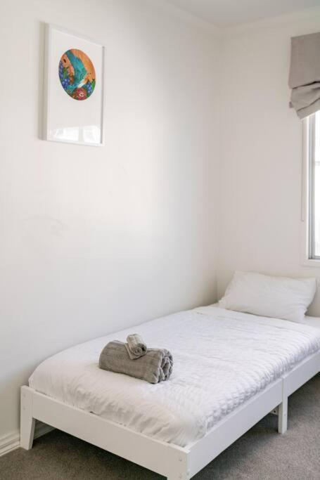 Spacious Penthouse With Spectacular Harbour Views! 오클랜드 외부 사진