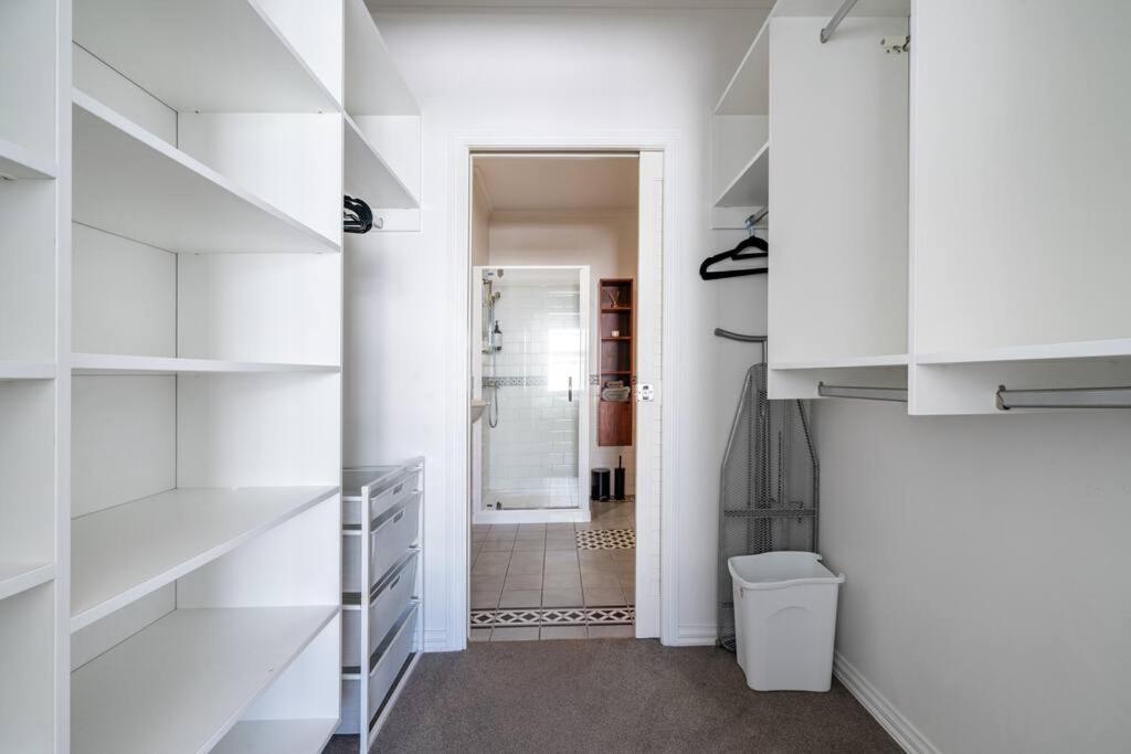 Spacious Penthouse With Spectacular Harbour Views! 오클랜드 외부 사진