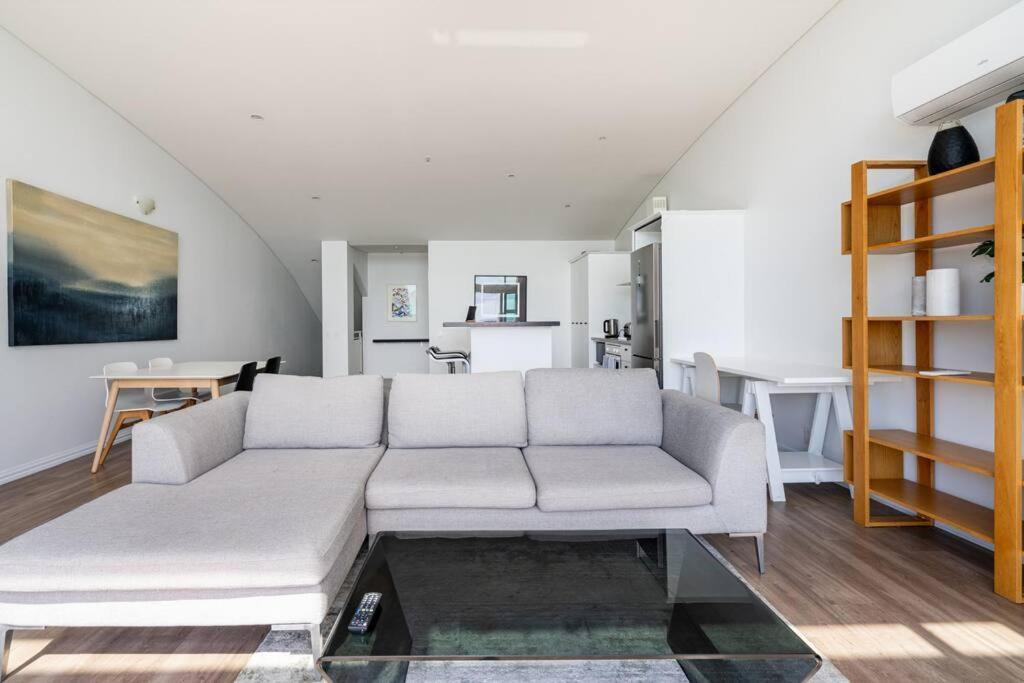 Spacious Penthouse With Spectacular Harbour Views! 오클랜드 외부 사진